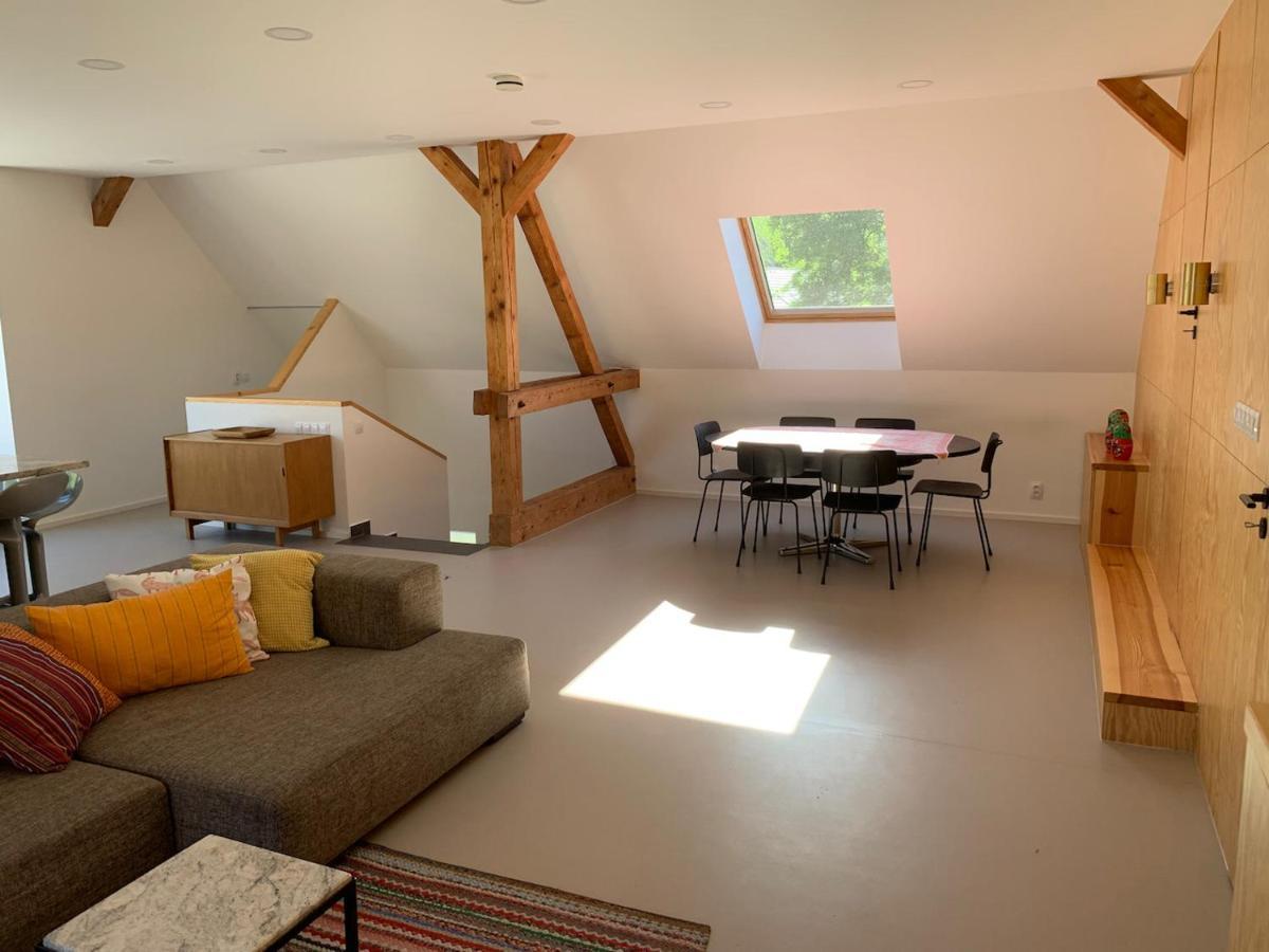 Ferienwohnung Fox Hostka  Exterior foto