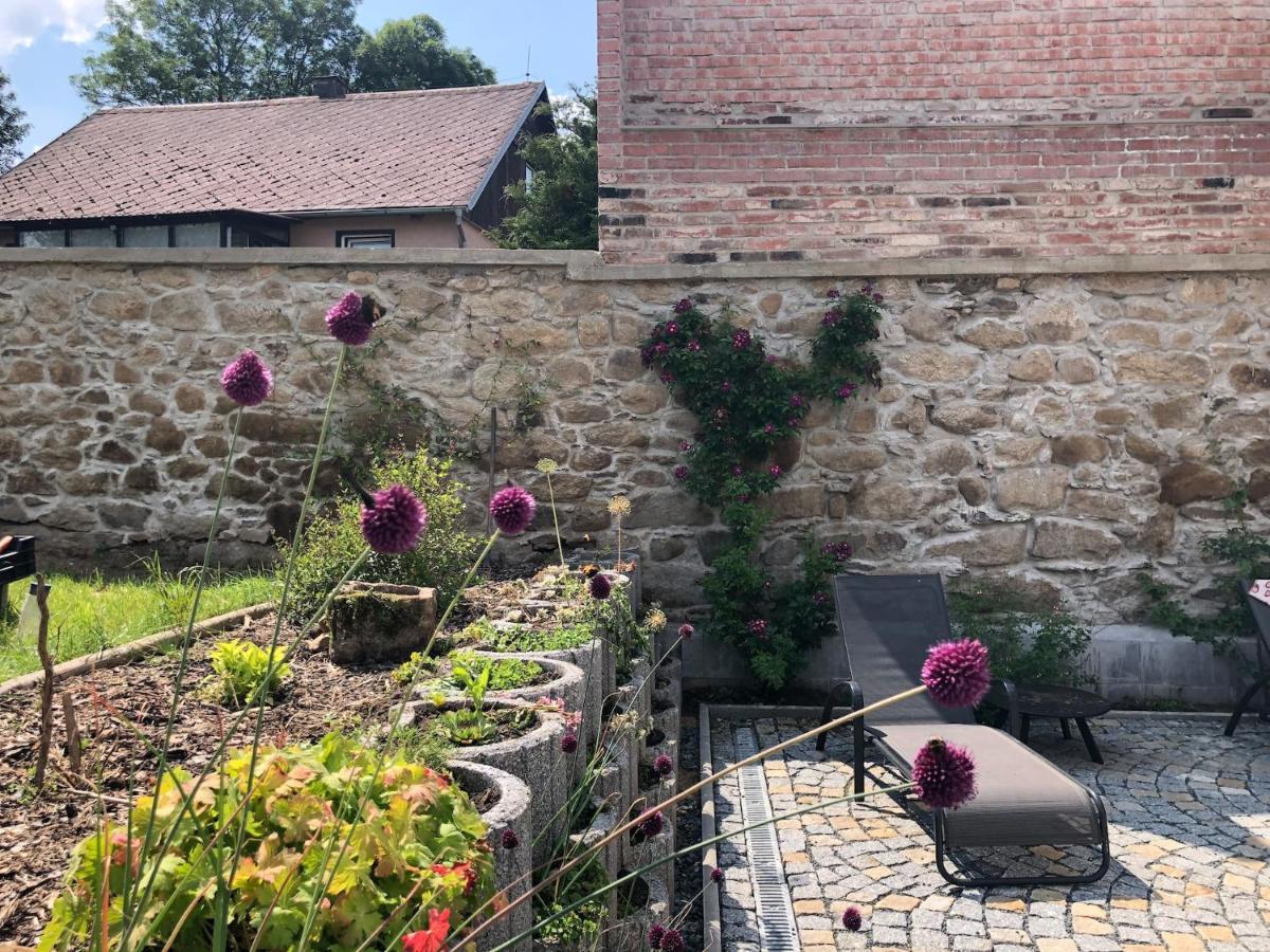 Ferienwohnung Fox Hostka  Exterior foto
